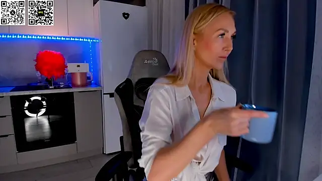 HotyPlays online show from 03/03/25, 05:39