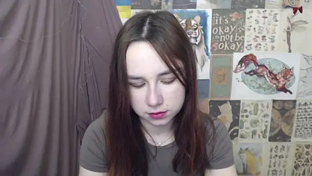 Snapshot of VeryVeryVeryShy_ chatting on 02/02/26, 06:45 VeryVeryVeryShy online show from 02/02/26, 06:45