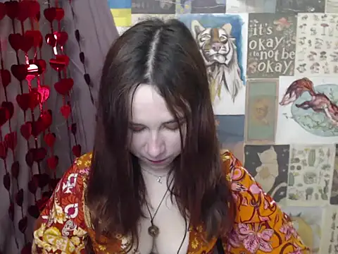 Snapshot of VeryVeryVeryShy_ chatting on 02/09/26, 06:39 VeryVeryVeryShy online show from 02/09/26, 06:39