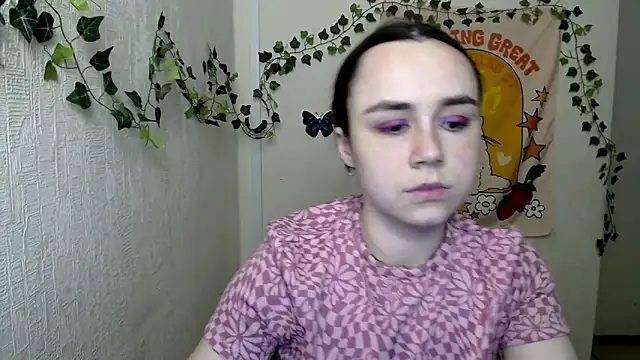 Snapshot of VeryVeryVeryShy_ chatting on 02/28/26, 06:36 VeryVeryVeryShy online show from 02/28/26, 06:36