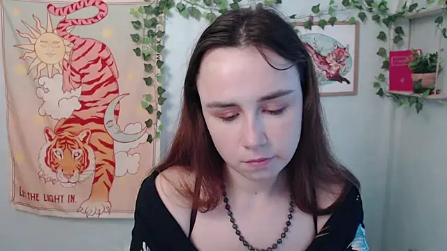 VeryVeryVeryShy  online show from 07/08/26, 05:45