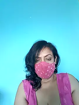 Snapshot of love_suman chatting on 02/15/25, 04:14 love suman online show from 02/15/25, 04:14