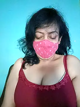 Snapshot of love_suman chatting on 02/20/25, 01:25 love suman online show from 02/20/25, 01:25