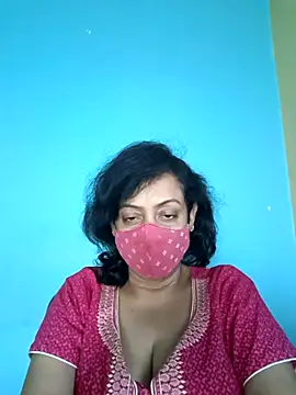 Snapshot of love_suman chatting on 02/20/25, 05:01 love suman online show from 02/20/25, 05:01