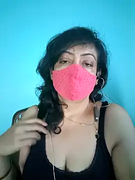 Snapshot of love_suman chatting on 02/22/25, 01:44 love suman online show from 02/22/25, 01:44