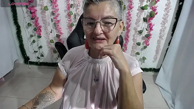 bety-cum2 online show from 02/07/25, 02:15