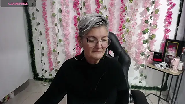 bety-cum2 online show from 03/02/25, 09:10