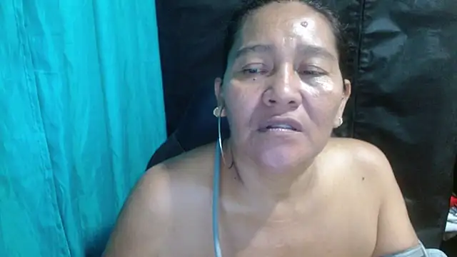 Snapshot of katia_mature chatting on 09/10/25, 03:28 katia mature online show from 09/10/25, 03:28