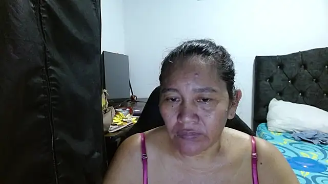 Snapshot of katia_mature chatting on 09/22/25, 11:18 katia mature online show from 09/22/25, 11:18