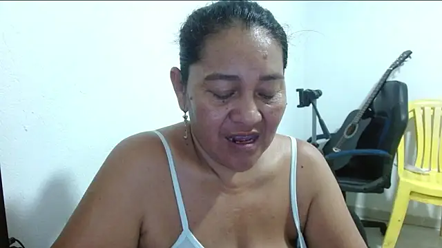 Snapshot of katia_mature chatting on 02/26/26, 05:28 katia mature online show from 02/26/26, 05:28