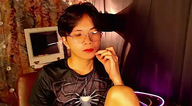 Sexy Handsome Drex online show from 12/19/24, 10:56