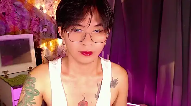 Sexy Handsome Drex online show from 12/31/24, 12:15