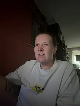 Snapshot of wetgerman_2 chatting on 07/06/26, 05:15 wetgerman 2 online show from 07/06/26, 05:15