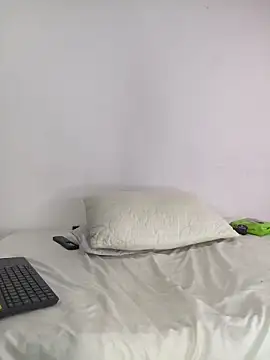 AgathaPember online show from 03/28/26, 09:25