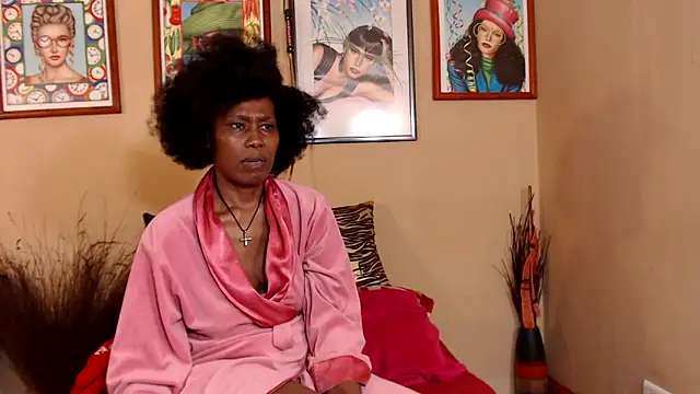 Snapshot of ebonyassbest4u chatting on 03/12/25, 06:44 ebonyassbest4u online show from 03/12/25, 06:44