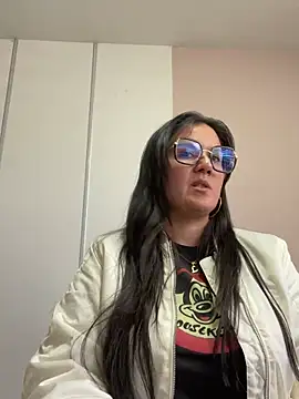 SWEETLILY18 online show from 01/23/25, 02:50