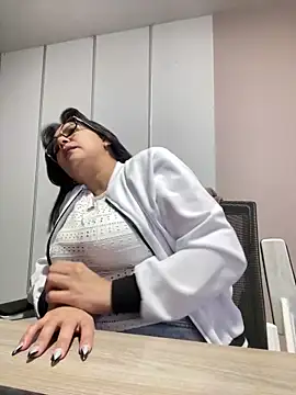 SWEETLILY18 online show from 02/22/25, 11:24