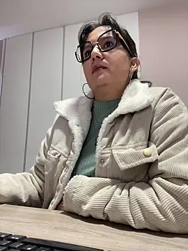 SWEETLILY18 online show from 03/14/25, 11:34