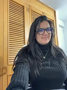 SWEETLILY18 online show from 09/08/25, 10:20