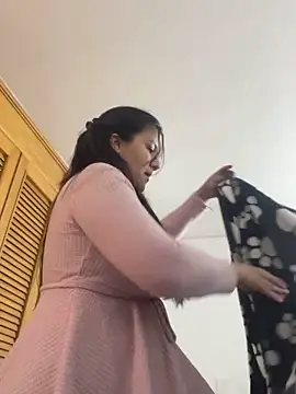 SWEETLILY18 online show from 09/16/25, 08:54