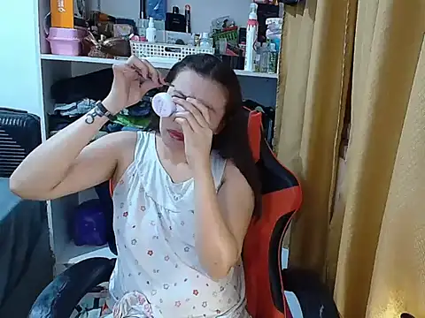 crizzybel online show from 12/21/25, 05:47