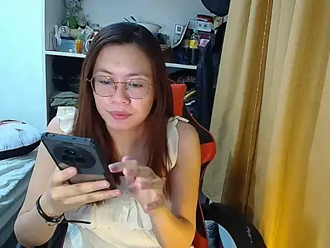 crizzybel online show from 04/18/26, 05:33