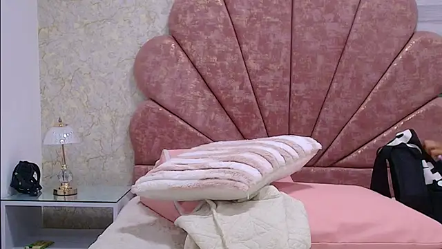 leon gaby online show from 11/27/25, 07:16