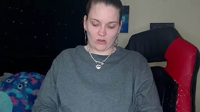 ToxicLilly online show from 02/01/25, 09:11