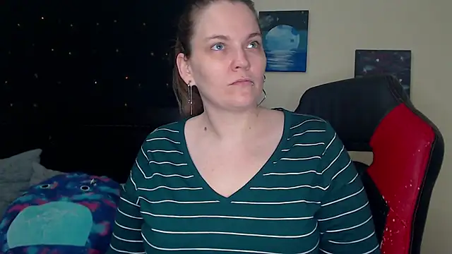 ToxicLilly online show from 03/02/25, 07:54