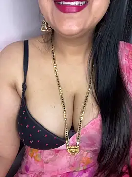 Zoya Varma004 online show from 02/08/26, 02:20