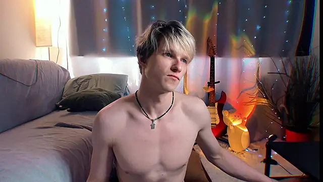 Breston Sweet online show from 04/12/26, 01:27