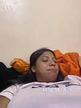 Leylafourniert online show from 12/20/24, 07:50