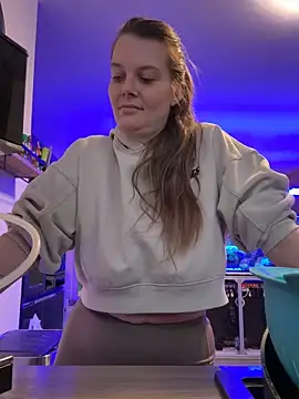 newMichelle online show from 02/04/26, 07:03