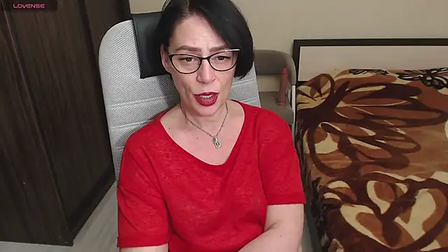 Snapshot of BelovedLady chatting on 02/02/25, 08:57 BelovedLady online show from 02/02/25, 08:57