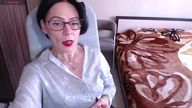 Snapshot of BelovedLady chatting on 03/03/25, 02:37 BelovedLady online show from 03/03/25, 02:37