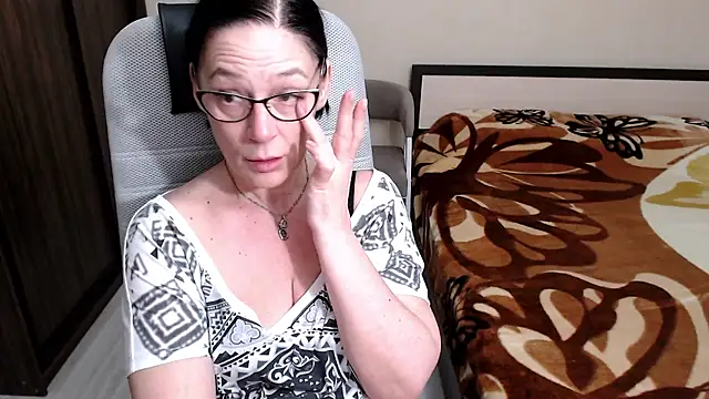 Snapshot of BelovedLady chatting on 03/08/25, 04:50 BelovedLady online show from 03/08/25, 04:50