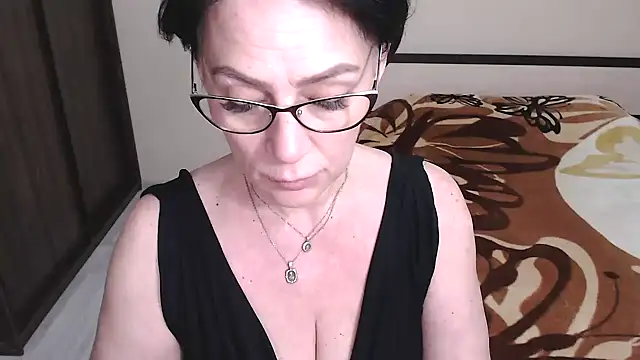 Snapshot of BelovedLady chatting on 03/15/25, 12:15 BelovedLady online show from 03/15/25, 12:15