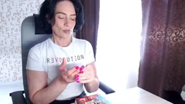 BelovedLady online show from 04/13/26, 06:08