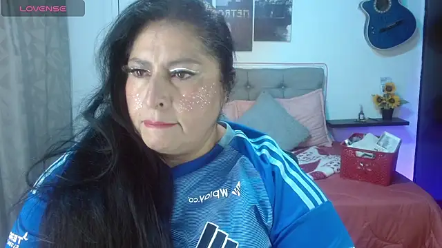 Snapshot of Keyla01_ chatting on 06/18/26, 06:45 Keyla01 online show from 06/18/26, 06:45