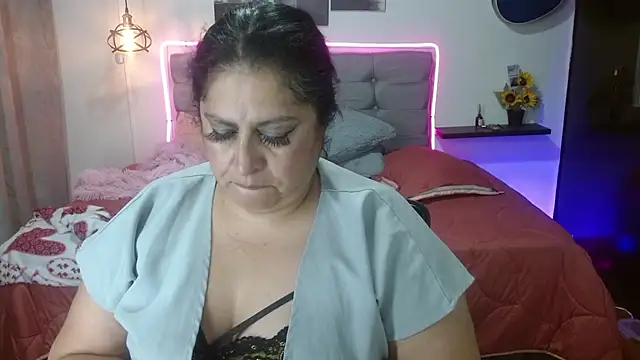 Snapshot of Keyla01_ chatting on 06/22/26, 03:58 Keyla01 online show from 06/22/26, 03:58