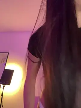 Snapshot of martiiaciar chatting on 02/16/26, 03:13 martiiaciar online show from 02/16/26, 03:13