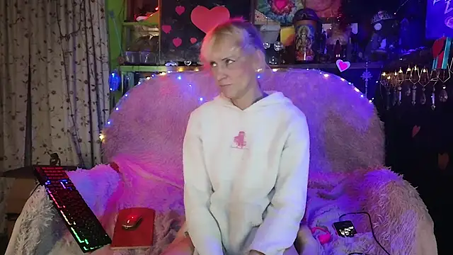 Alexa Cosmic online show from 03/16/25, 11:04