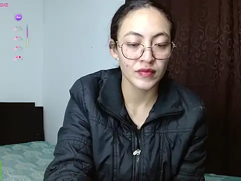 Olivia Bright online show from 04/26/26, 12:52