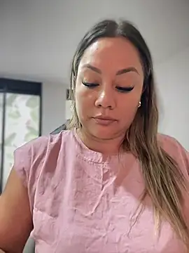 ValeryGrey online show from 02/04/25, 08:06