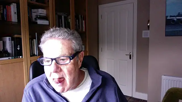 Oldpistolpete online show from 12/01/25, 09:36