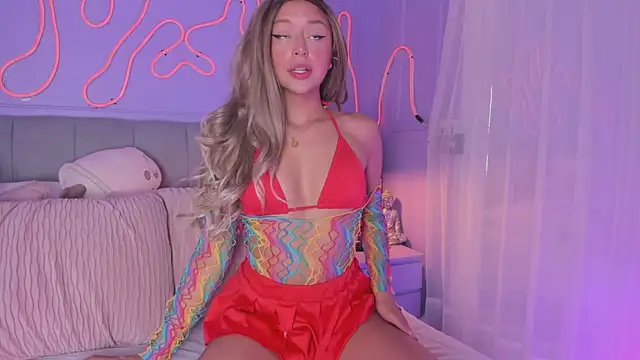 Sofly s online show from 10/10/25, 12:04