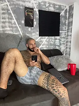 leonidas 18k online show from 03/06/26, 04:14