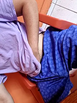 Snapshot of fabioape chatting on 09/21/25, 07:37 fabioape online show from 09/21/25, 07:37