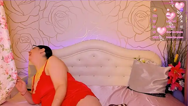 Snapshot of Elizabettalee chatting on 01/24/25, 08:34 Elizabettalee online show from 01/24/25, 08:34