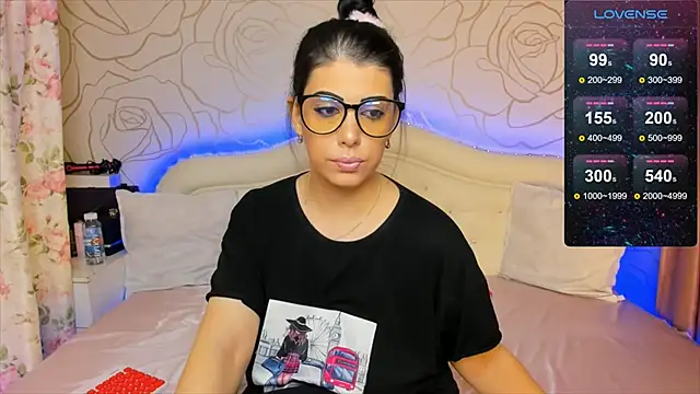 Snapshot of Elizabettalee chatting on 10/17/25, 09:12 Elizabettalee online show from 10/17/25, 09:12